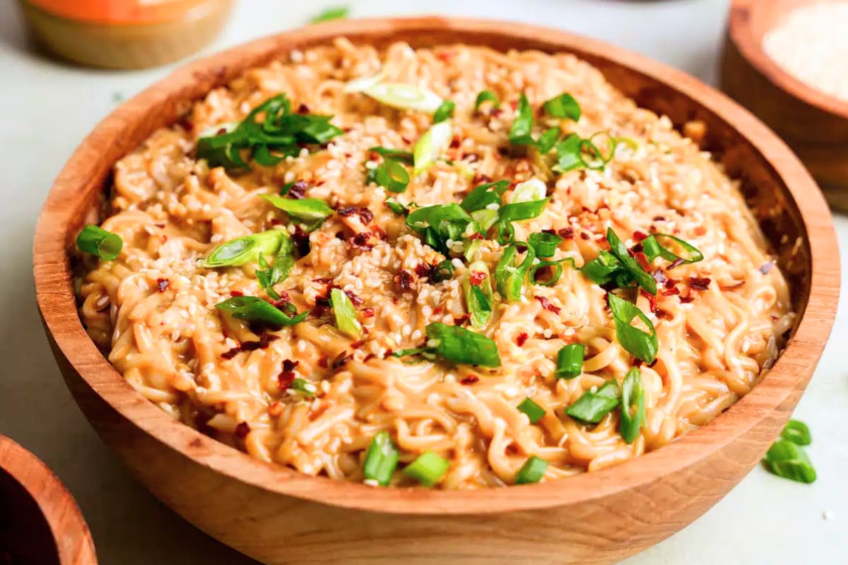 A dish of 15 Minute Spicy Sesame Noodles.