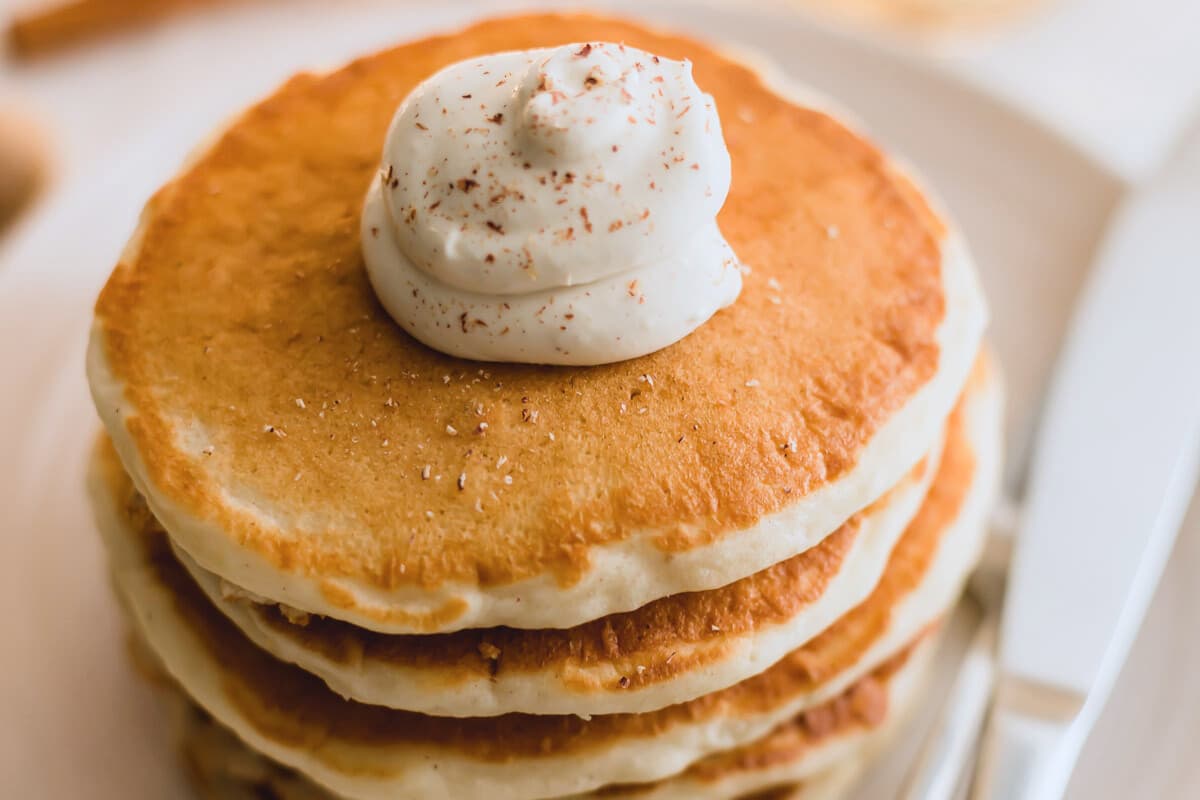 A plate of Eggnog Pancakes.